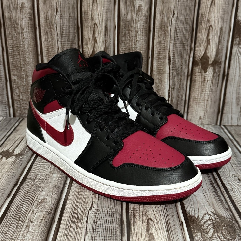 Air Jordan 1 Mid Noble‎ Red Men's Size 11.5 (554724-066)